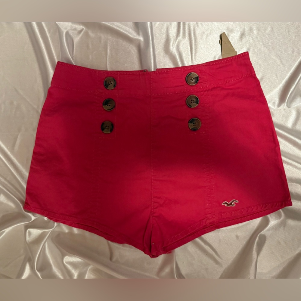 Hollister High Waist Pink Shorts with Button Detail - Picture 4 of 4